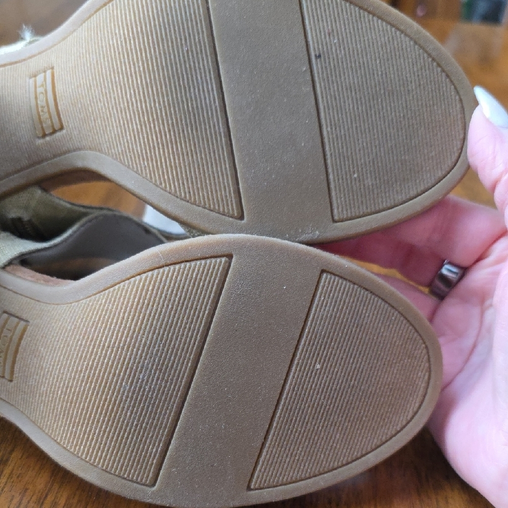 Tom's Majorca Champagne Gold Women's Heeled Sandals - Picture 6 of 11